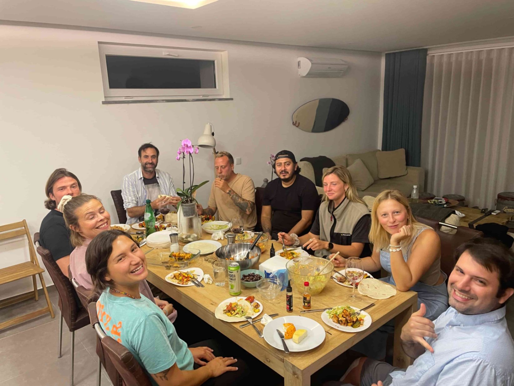 https://mapmelon-files.s3.amazonaws.com/images%2F20230624144826172_groupdinner(1).jpg